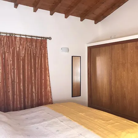 Estrela 5 Nyaraló *
