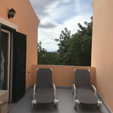 Estrela 5 Hébergement de vacances *